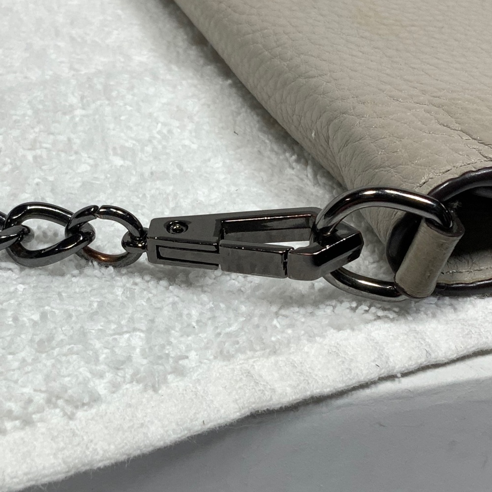 NWOT - Rebecca Minkoff Wallet/Clutch on chain - Picture 13 of 16